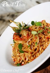 Pad thai noodle shrimp phad thai recipe resep dentist chef