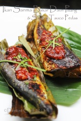 grill fish in banana leaf recipe sanma japanese pike mackarel fish